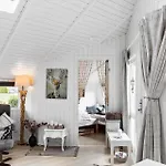 M333-vaeggerlose-krondyrstien-58 * Bøtø By