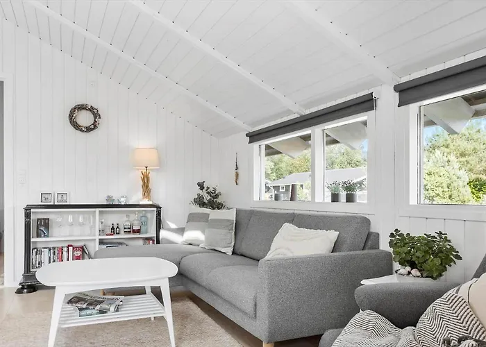 Casa de Férias M333-vaeggerlose-krondyrstien-58 Bøtø By